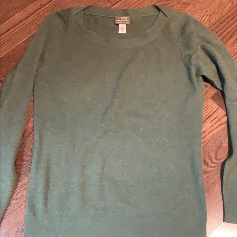Cashmere sweater